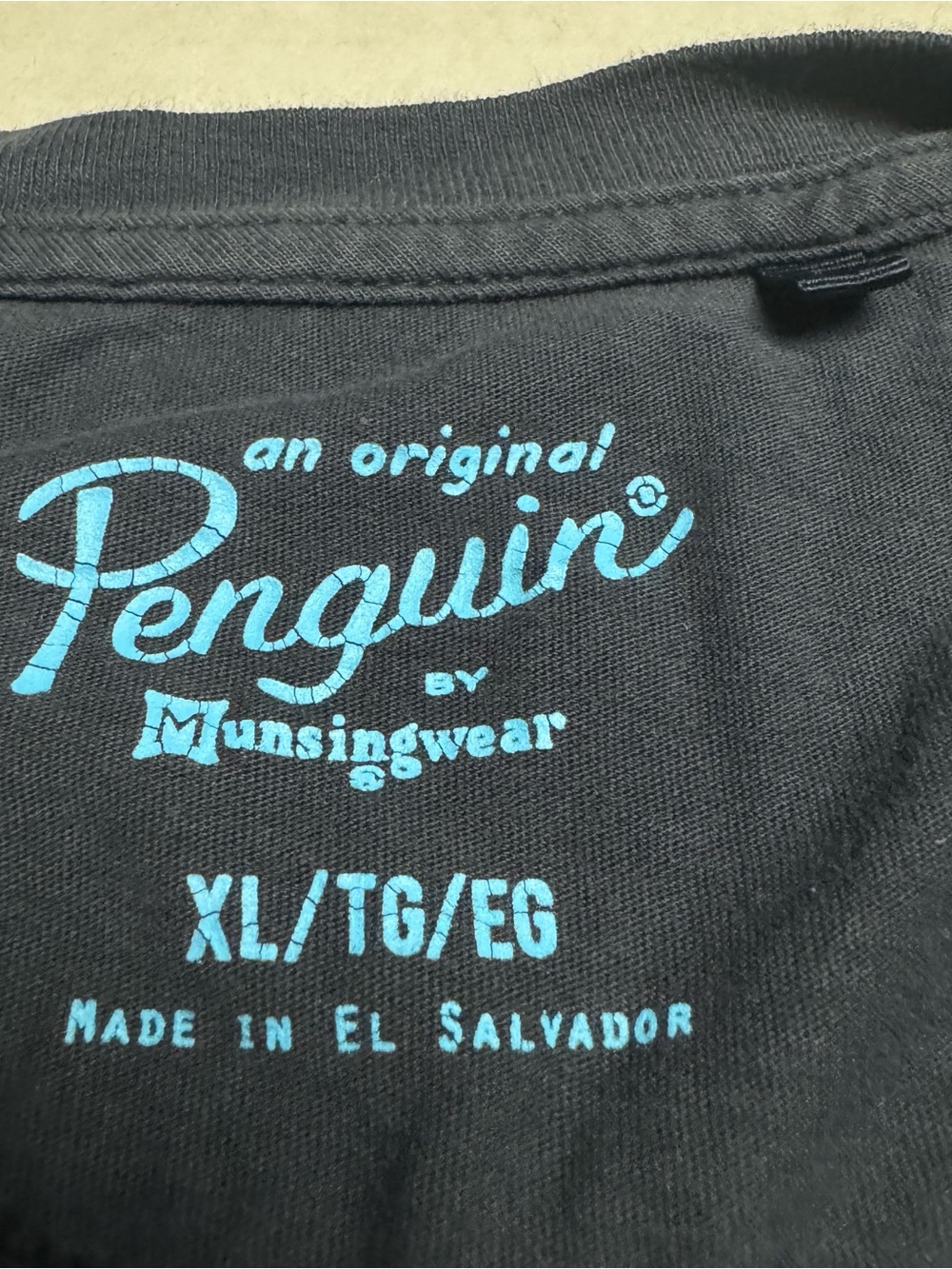 Original Penguin By Munsingwear Floral Logo T-Shirt Blue Men’s Size: XL - Picture 3 of 8